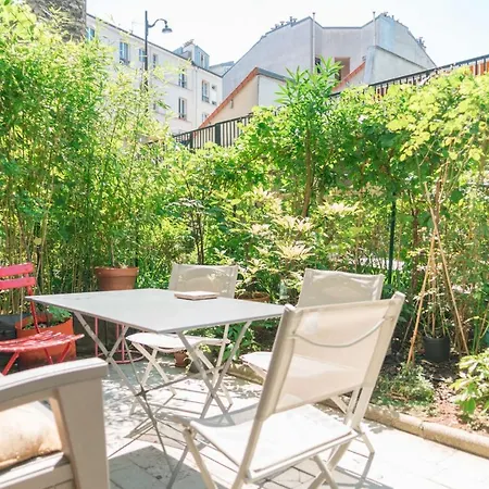 Beautiful With Terrace In Belleville Appartement Paris